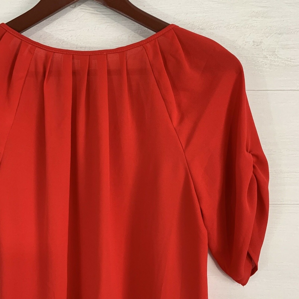 ⚜️ 4/$25 SALE! 41 Hawthorn Red Hidden Btn Blouse - Picture 8 of 8